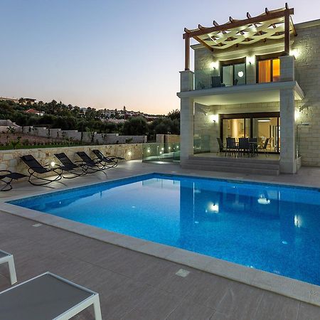 Eudora Luxury Stone Villa 알미리다 외부 사진