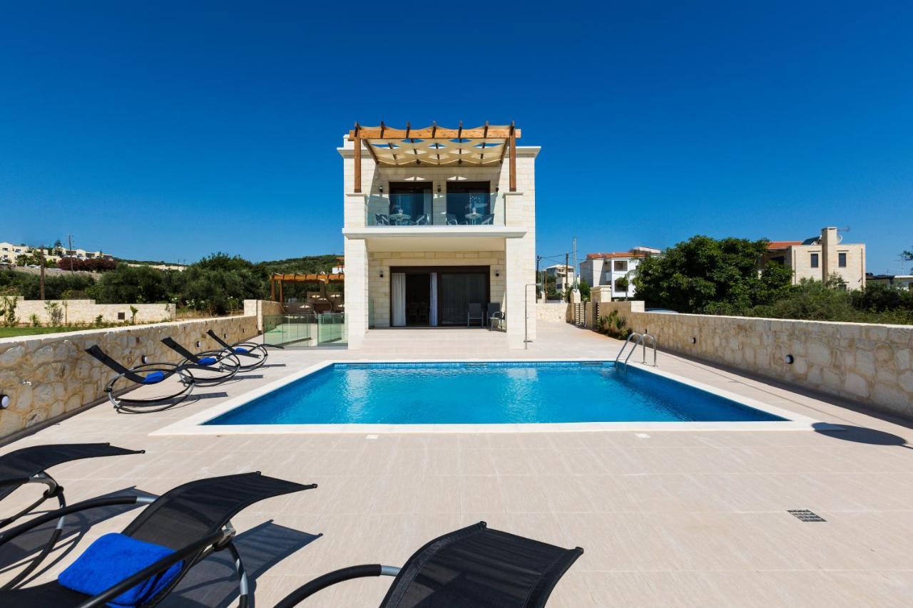 Eudora Luxury Stone Villa 알미리다 외부 사진