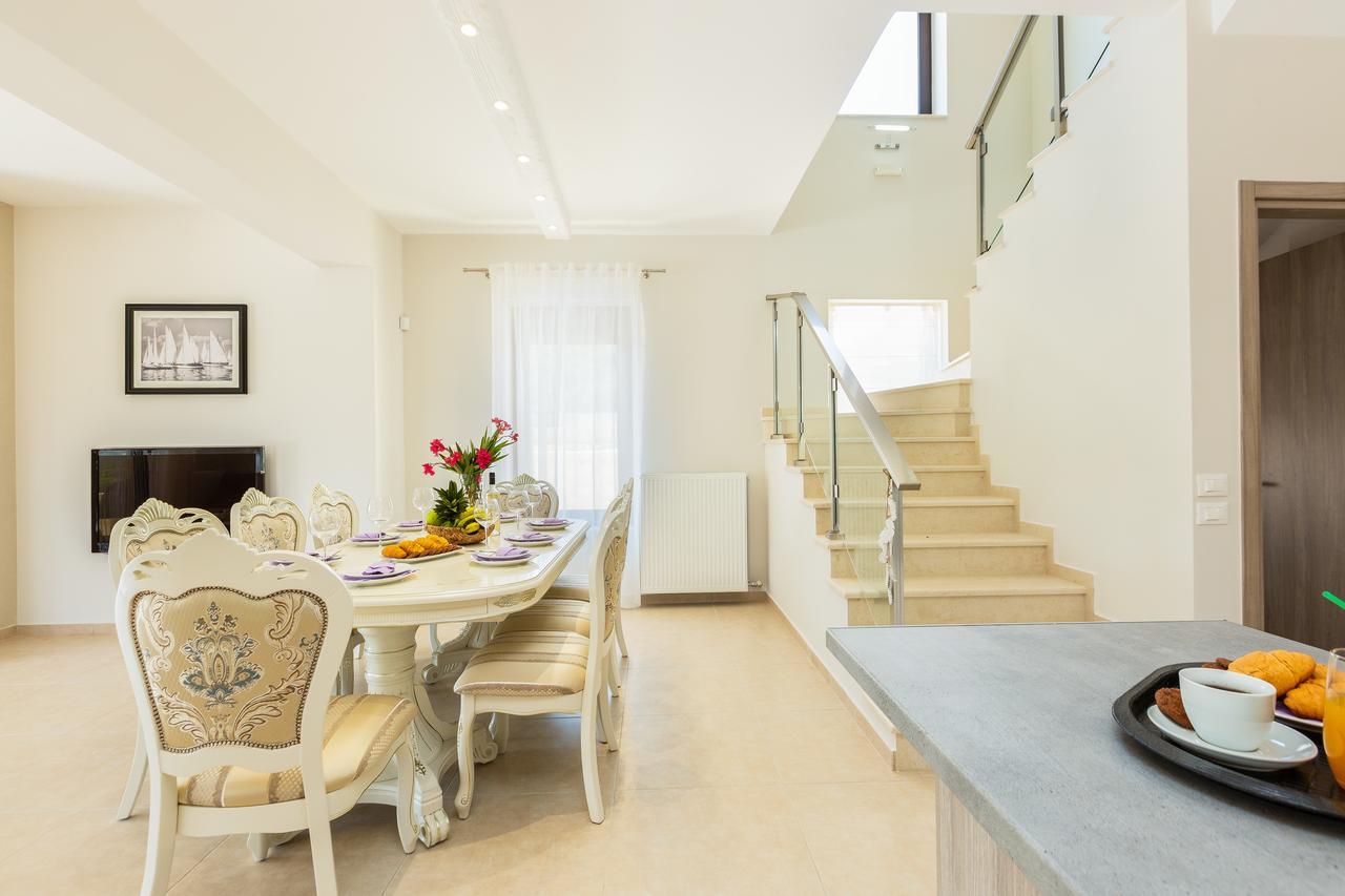 Eudora Luxury Stone Villa 알미리다 외부 사진