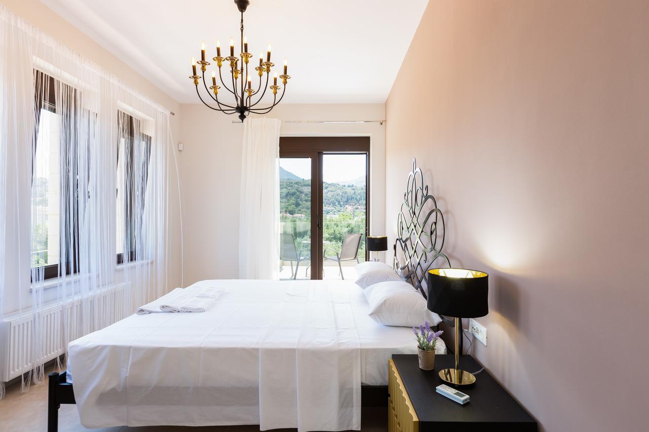 Eudora Luxury Stone Villa 알미리다 외부 사진