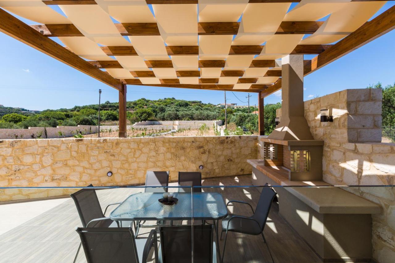 Eudora Luxury Stone Villa 알미리다 외부 사진